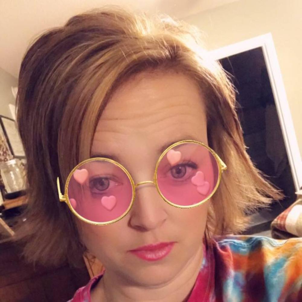 Meet your Posher, Debi